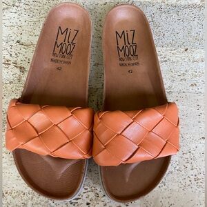 MIZ MOOZ Brown Orange Woven Rope Slide Sandals Size 42